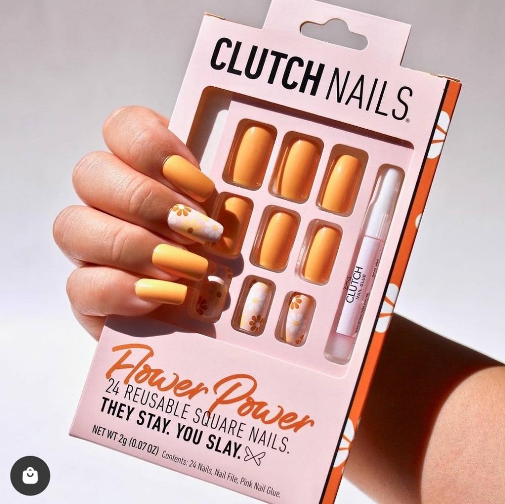 Press on Nails FLOWER POWER